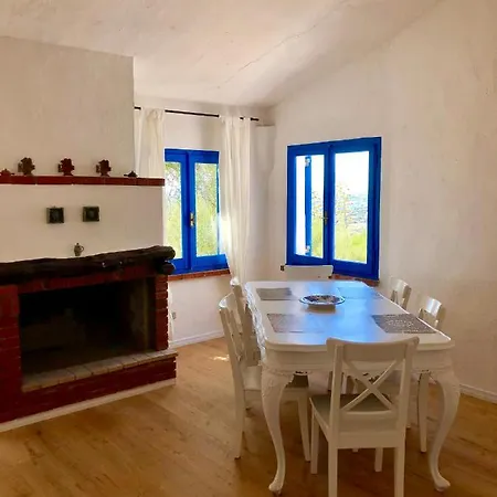 Paradiso Deluxe Villa *
