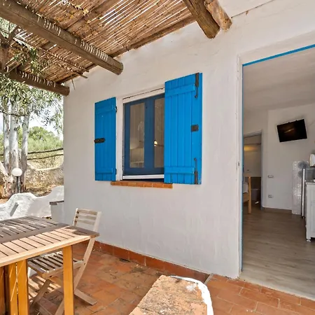 Villa Paradiso Deluxe Quartu SantʼElena