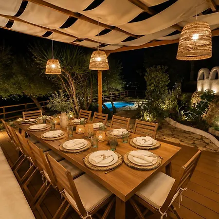Villa Paradiso Deluxe *