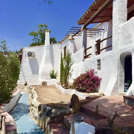 Villa Paradiso Deluxe *